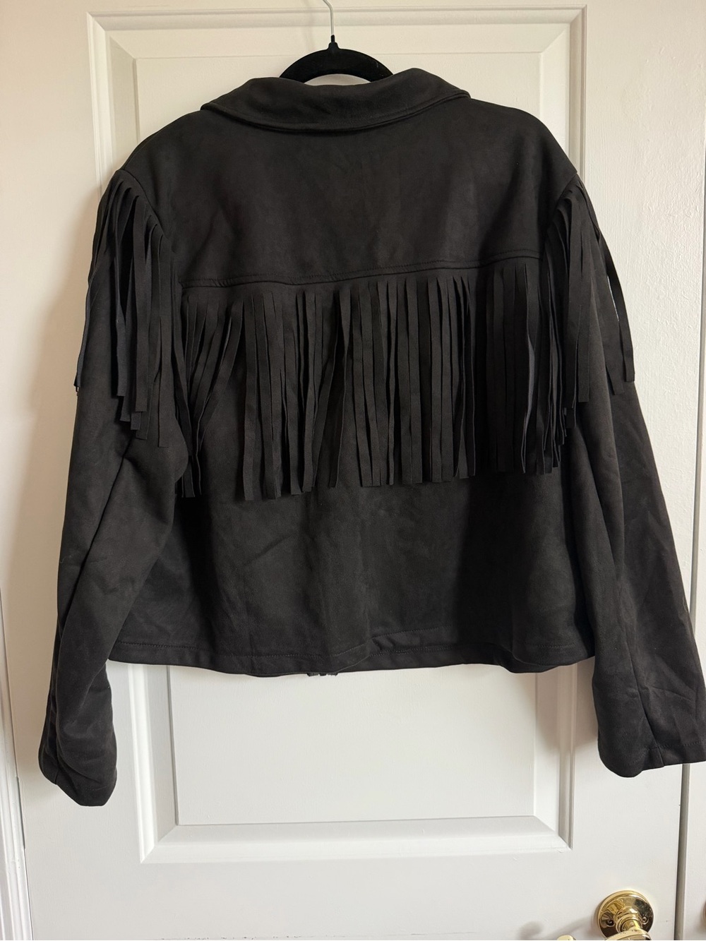 Black Fringe Suede Jacket - Women - Picture 4 of 5